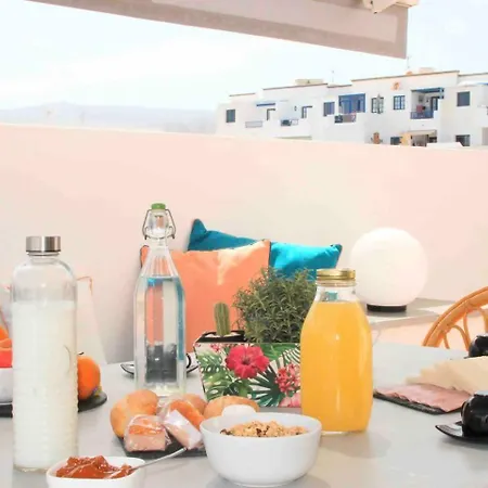 Gran terraza, 1 minuto de las piscinas naturales Punta Mujeres Exterior foto